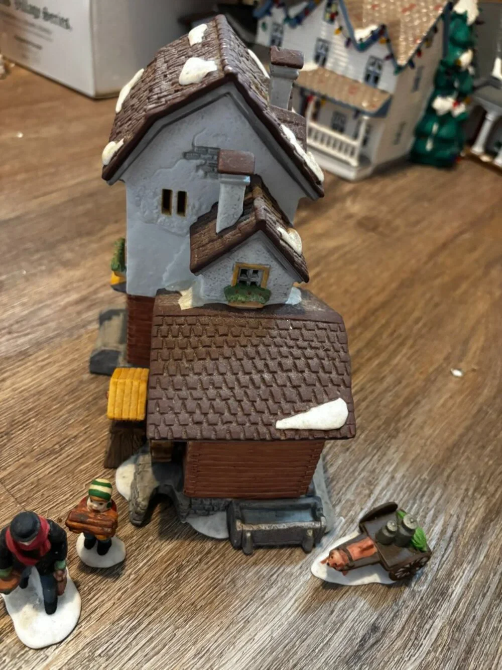 Department 56 Christmas village light up building Stoder Crist Mill